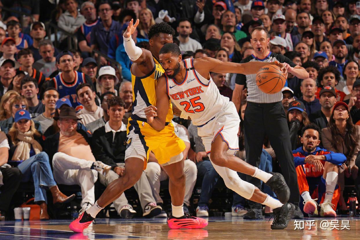 包含雄鹿完胜尼克斯,布拉德利统治全场的词条 包含雄鹿完胜尼克斯,布拉德利统治全场的词条