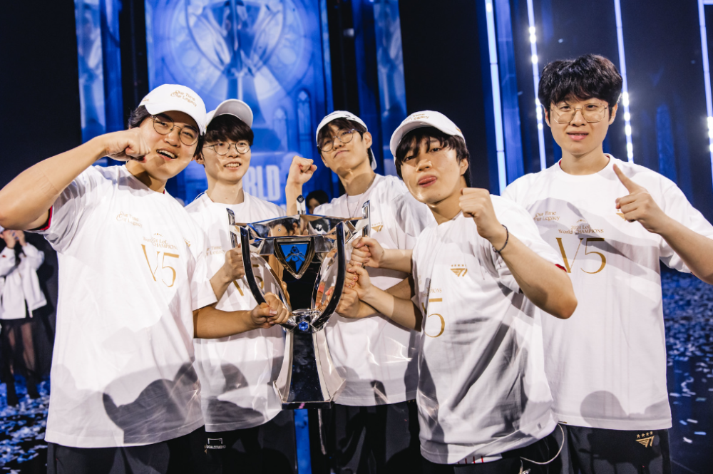 EG险胜BLG,Chovy打出惊人五杀顶尖较量全球总决赛,让粉丝疯狂欢呼 EG险胜BLG,Chovy打出惊人五杀顶尖较量全球总决赛,让粉丝疯狂欢呼