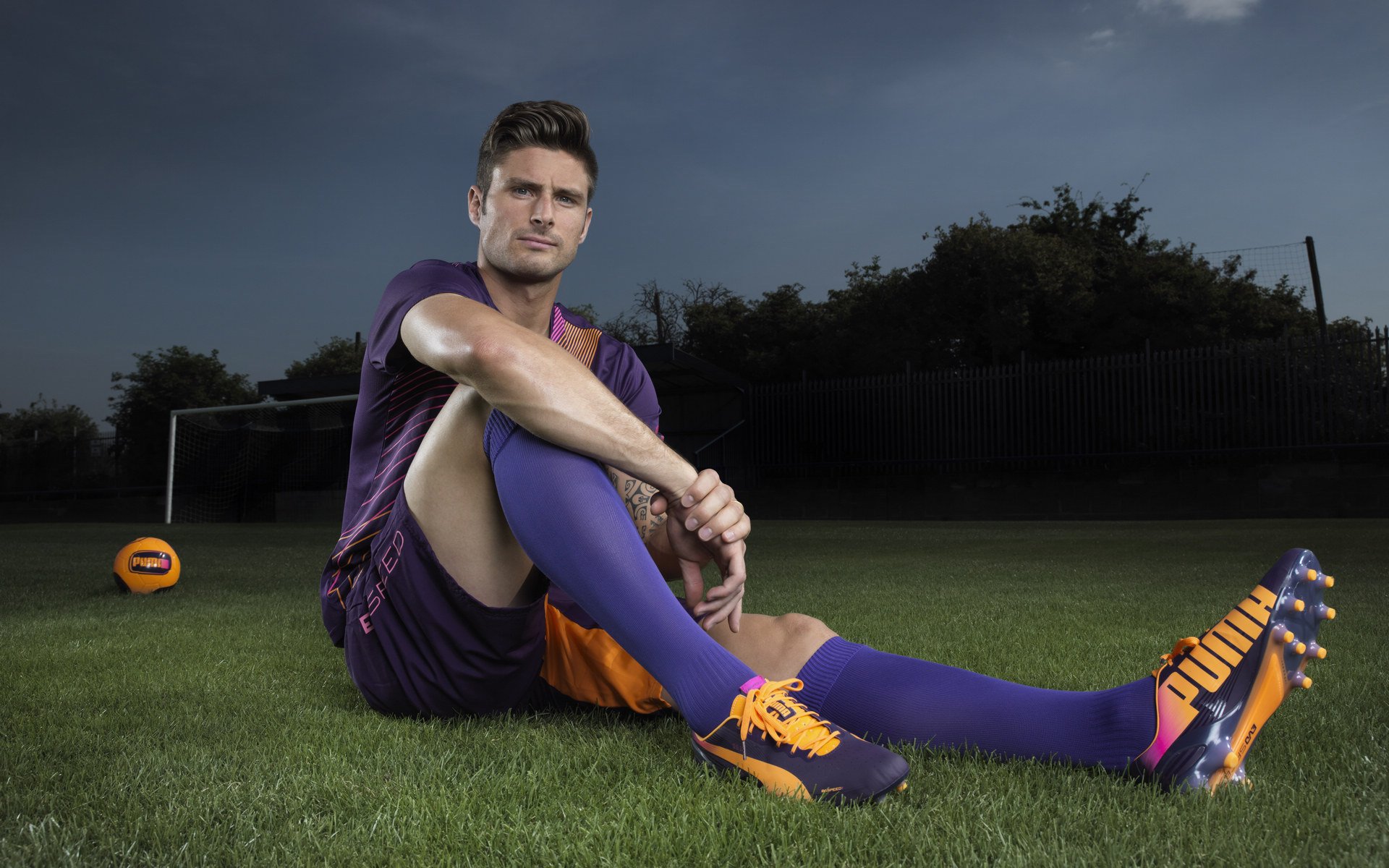 世界排名争夺战之夜，马丁内利带动全队节奏