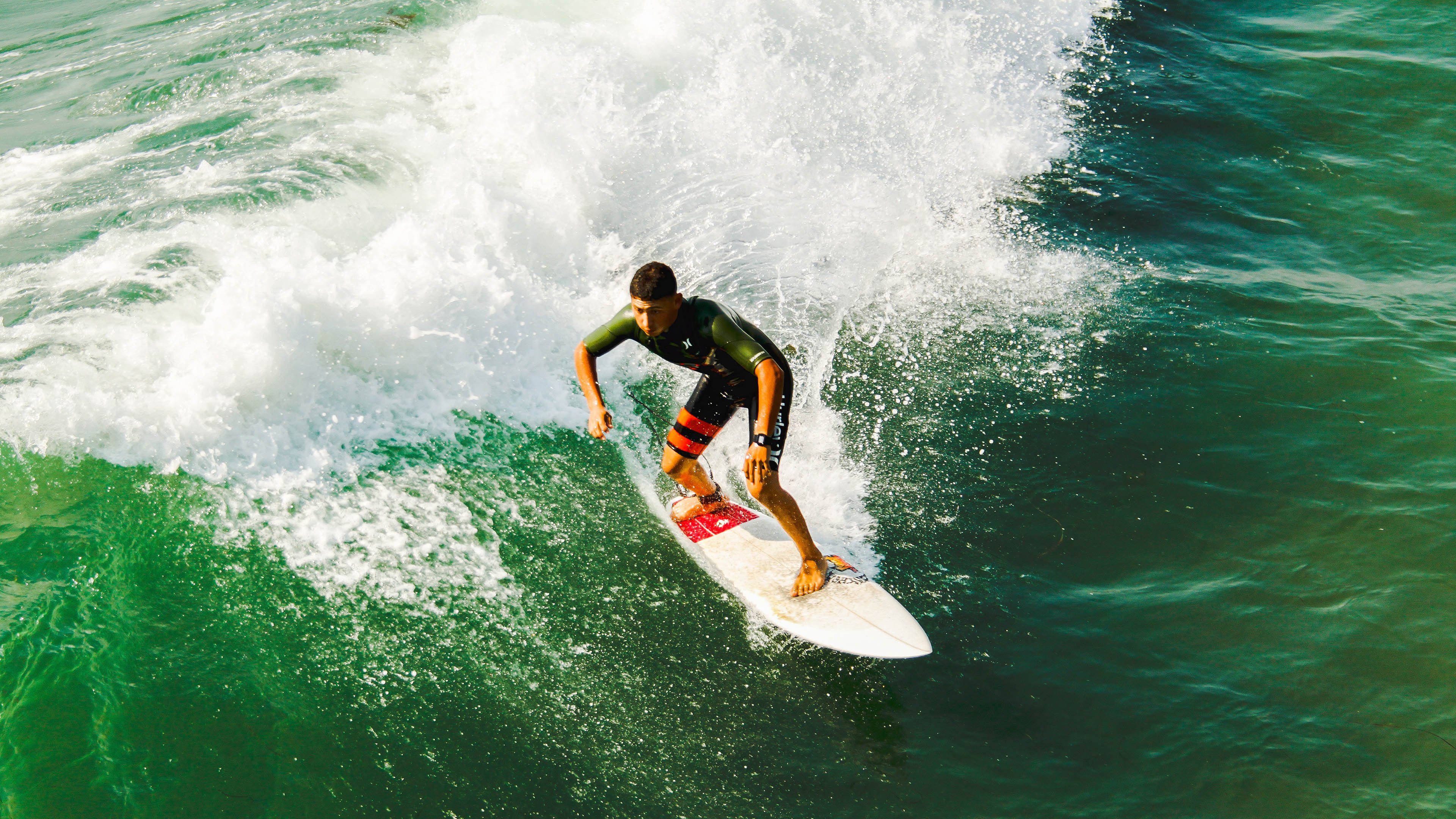 双线奇迹，山西绝杀与库里接管—体育精神的无界共鸣