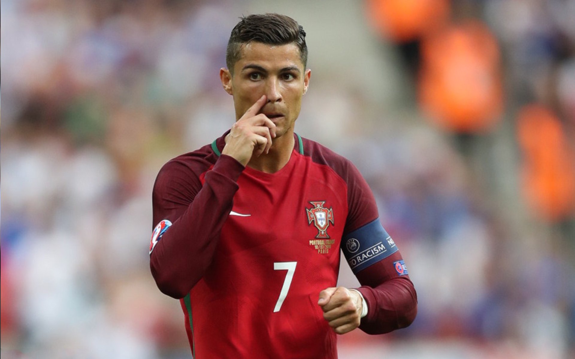 赛道上的贵族与挑战者，阿斯顿马丁鏖战索伯，周冠宇状态火热点燃赛场