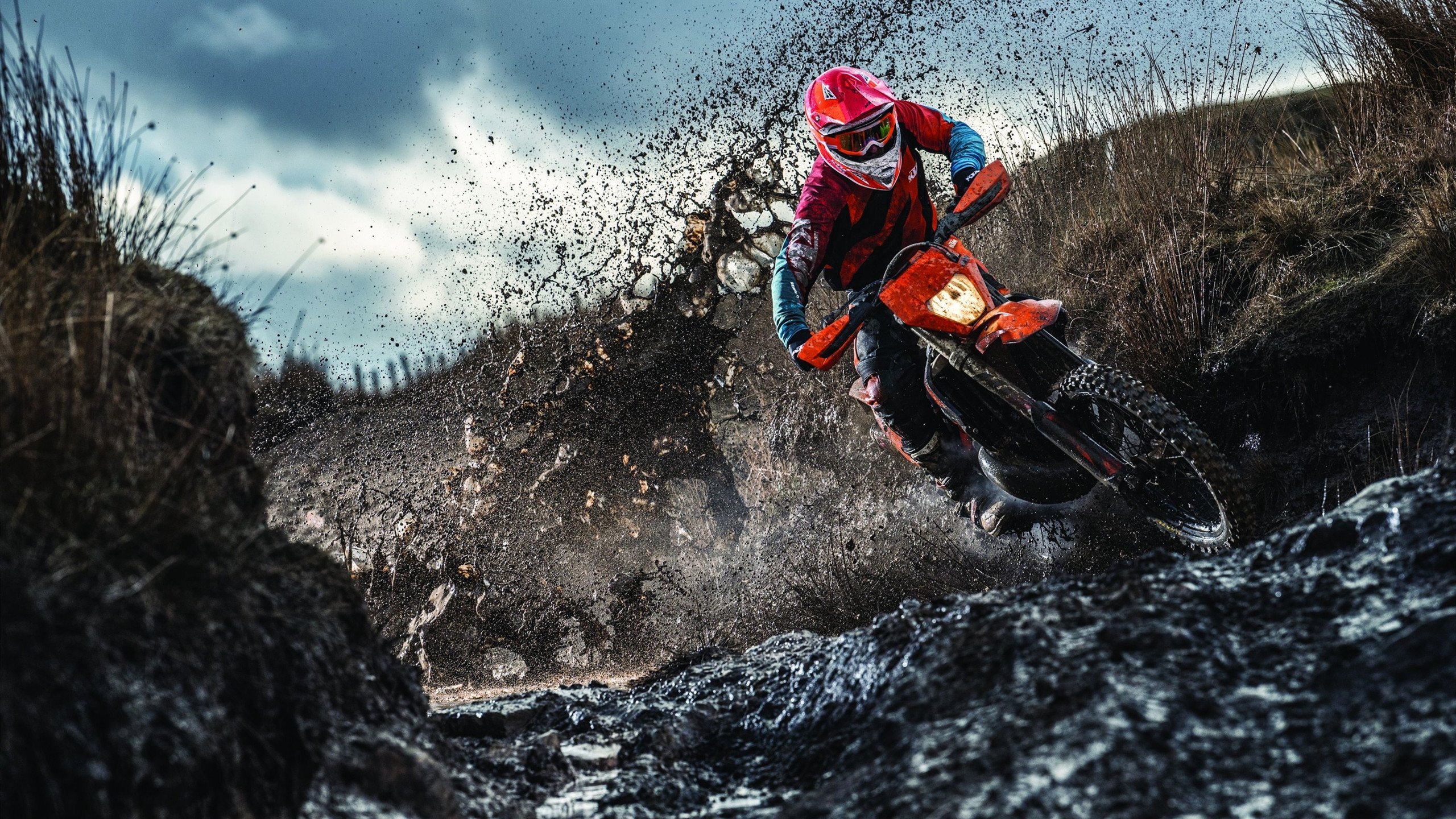 逆袭阿尔卑斯，戈麦斯扛起全队，中国冰球翻盘瑞士启示录